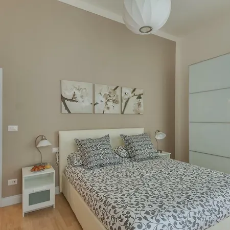 Apartment Dome *